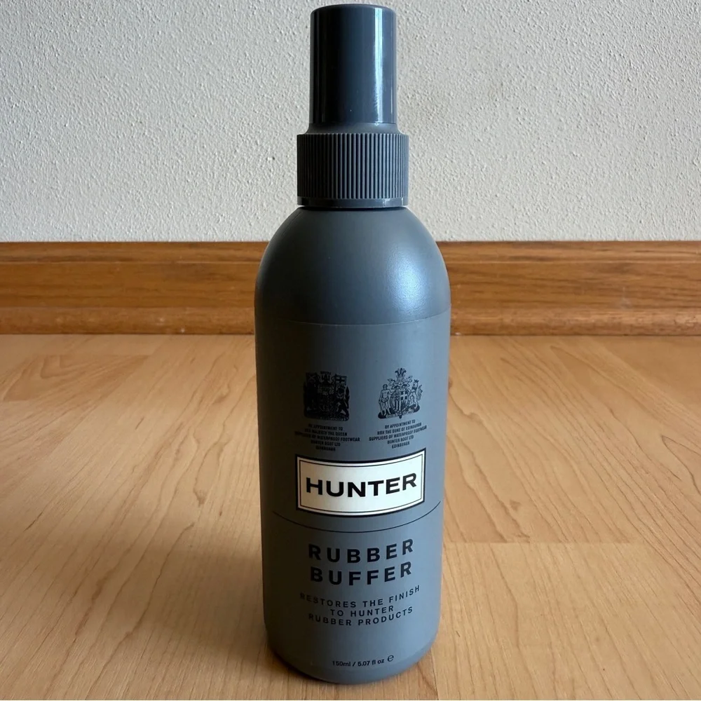 Hunter Women’s Original Short Gloss Black Rubber Rain Boots, Sz 9 w/Buffer Spray